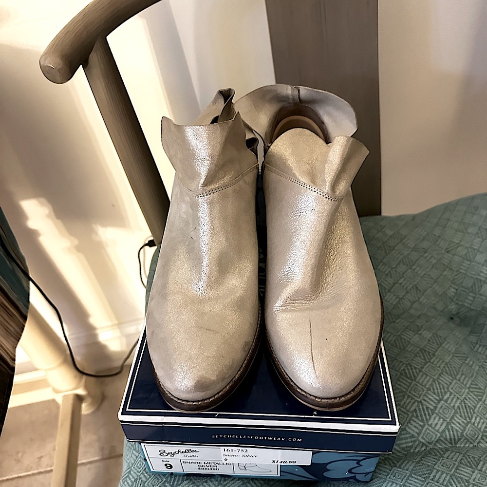 Seychelles Boot Shoes, Snare Metallic Silver